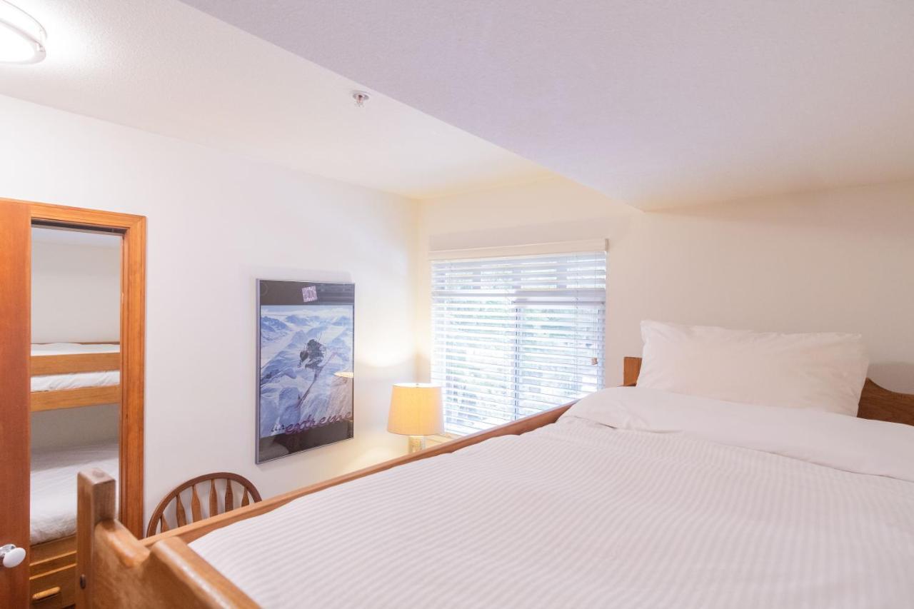 Sunpath By Outpost Whistler Villa Ngoại thất bức ảnh