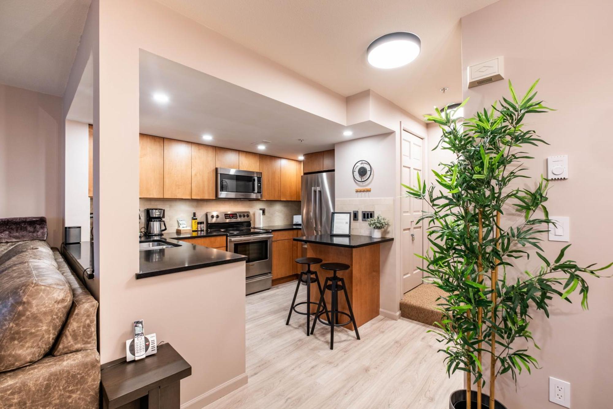 Sunpath By Outpost Whistler Villa Ngoại thất bức ảnh