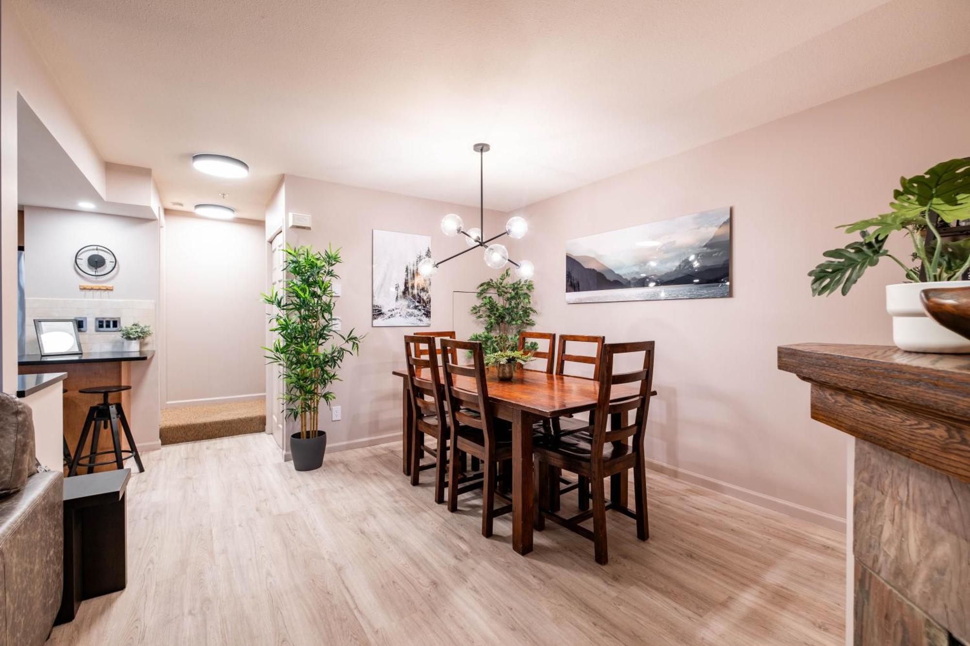 Sunpath By Outpost Whistler Villa Ngoại thất bức ảnh