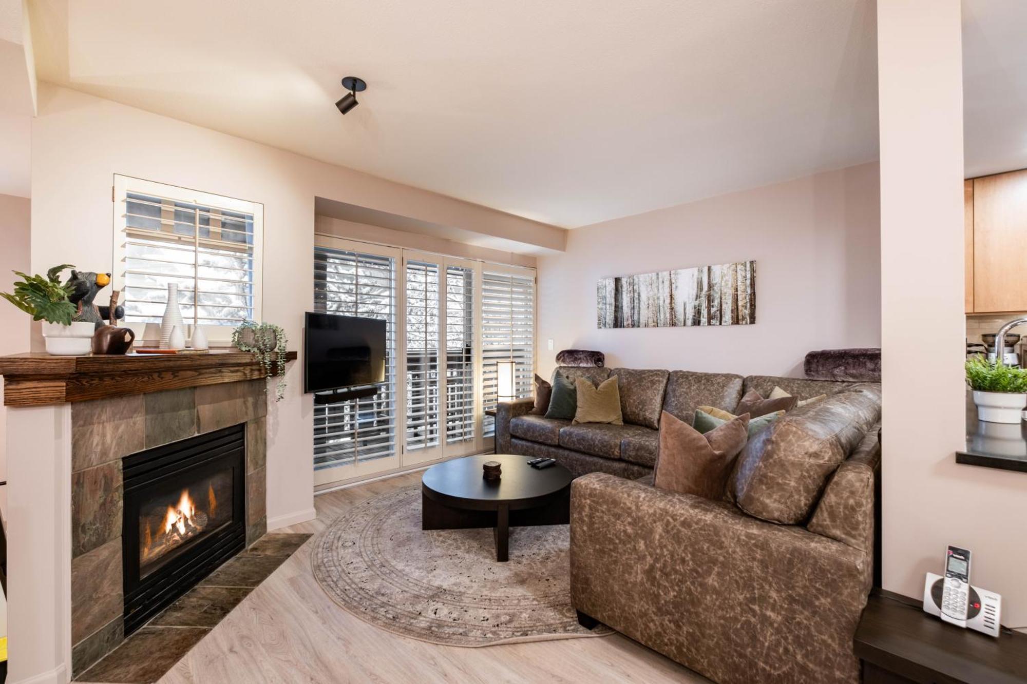 Sunpath By Outpost Whistler Villa Ngoại thất bức ảnh