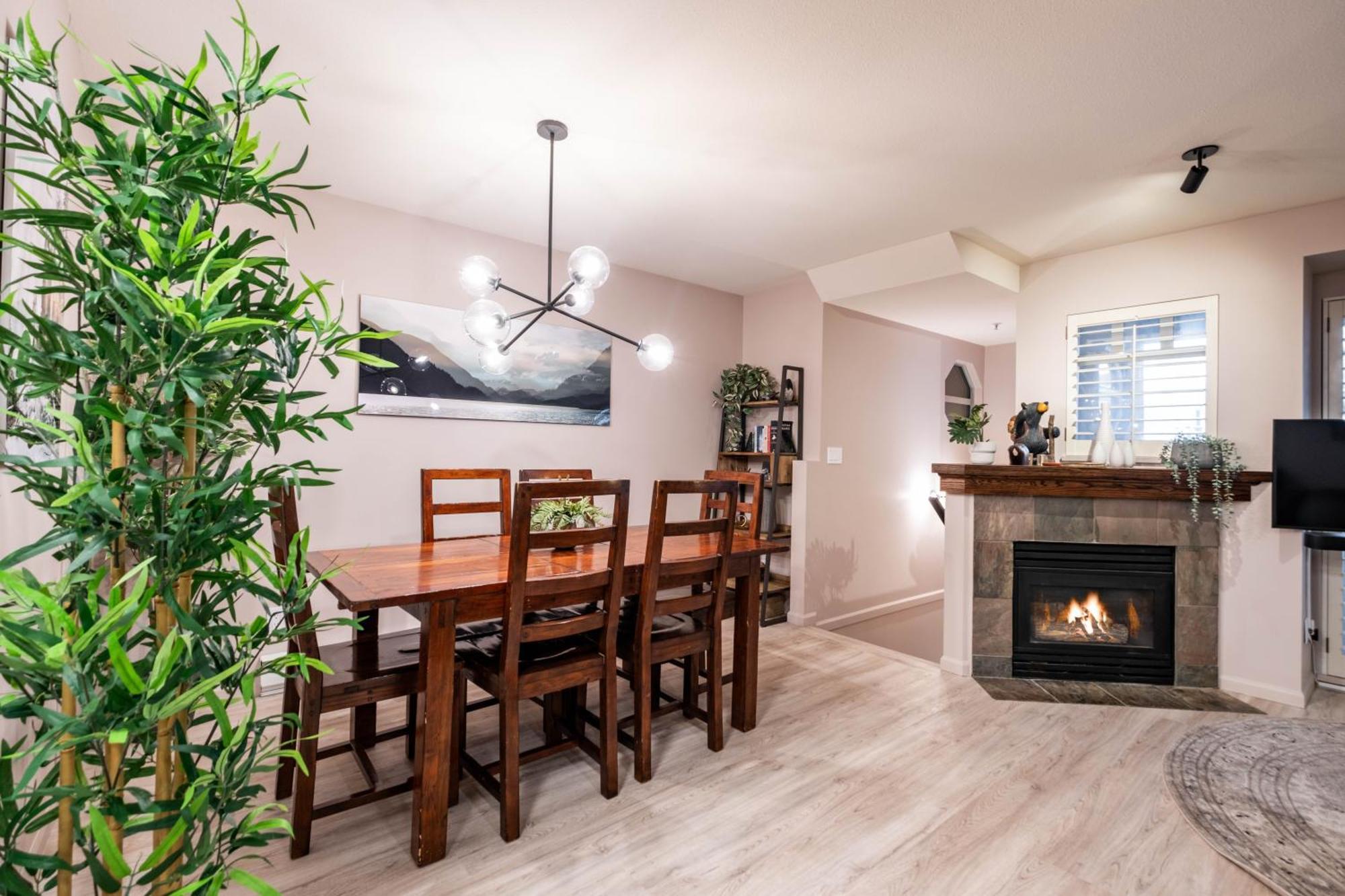 Sunpath By Outpost Whistler Villa Ngoại thất bức ảnh
