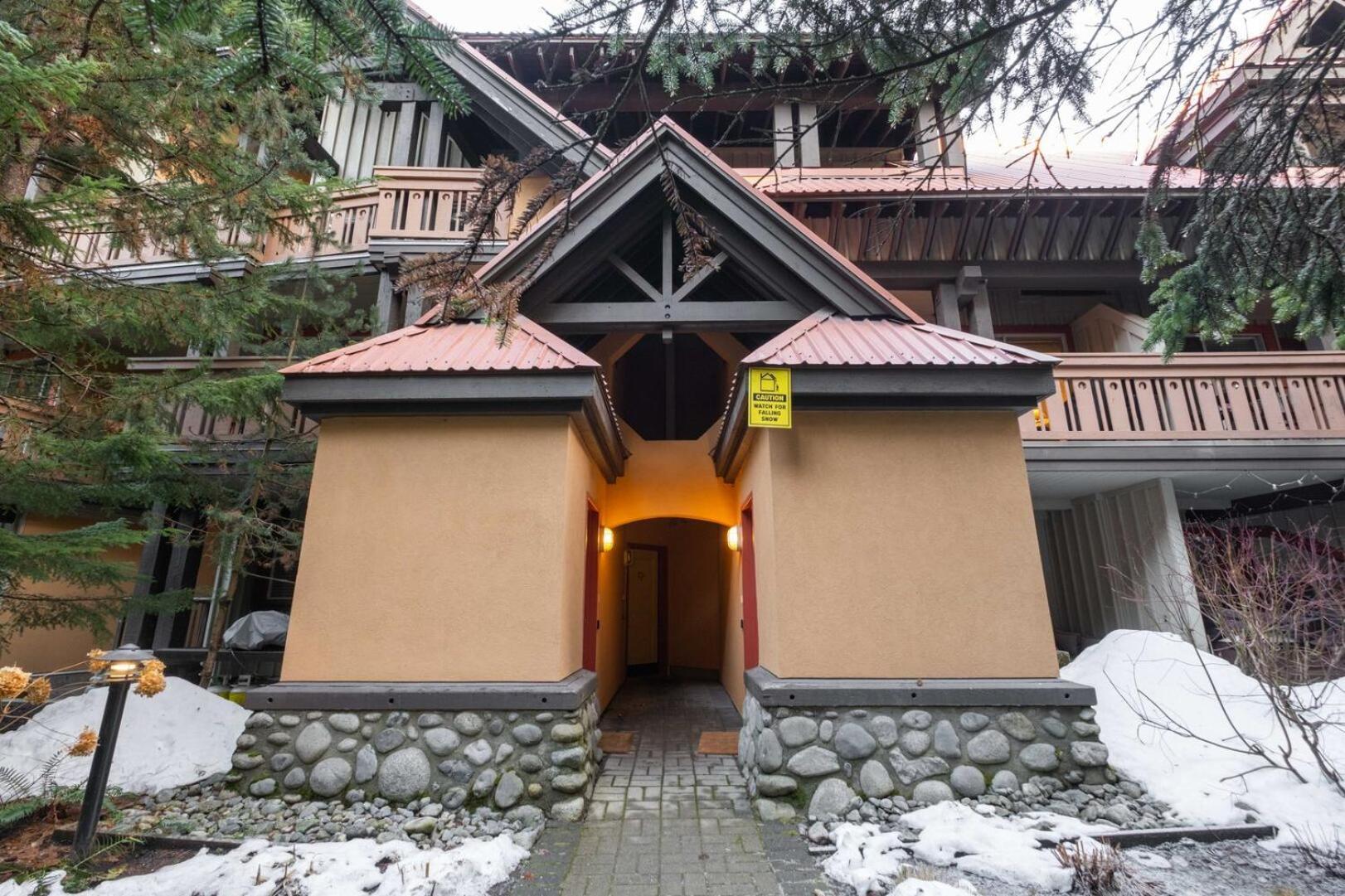 Sunpath By Outpost Whistler Villa Ngoại thất bức ảnh